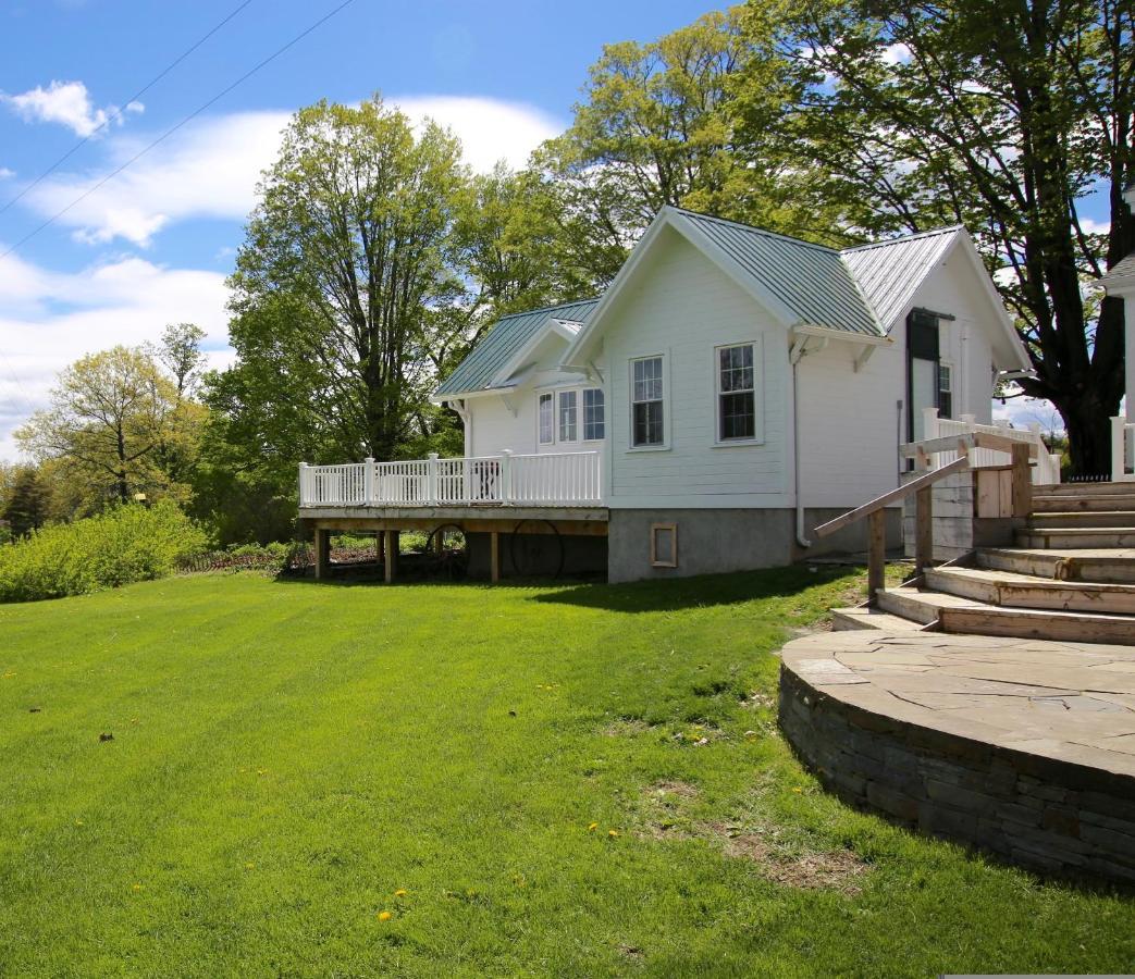 Enfield Manor Bed&Breakfast And Vacation Rental Newfield Eksteriør billede