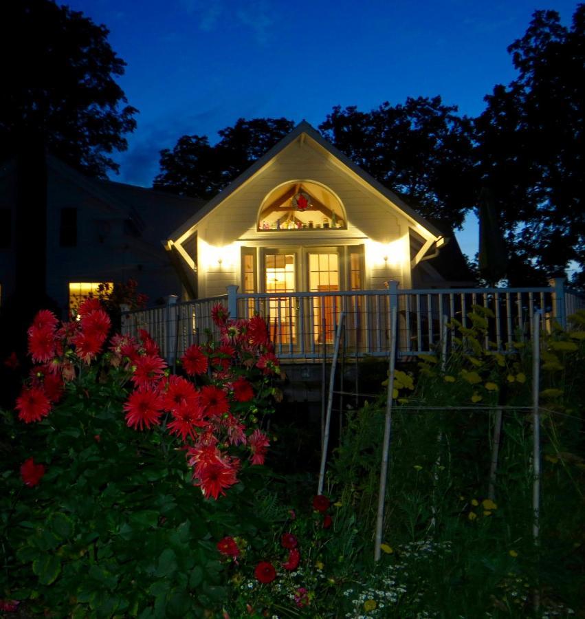 Enfield Manor Bed&Breakfast And Vacation Rental Newfield Eksteriør billede